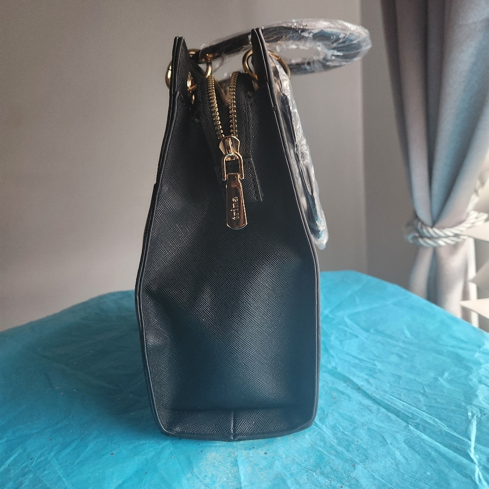 Trina Turk Double Handle Crossbody w/Front slip pocket, NWT - Picture 3 of 4